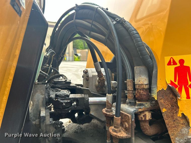 image for item DQ0876 Trackless Vehicles Ltd. MT5T  tool carrier