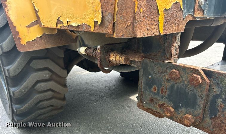 image for item DQ0876 Trackless Vehicles Ltd. MT5T  tool carrier