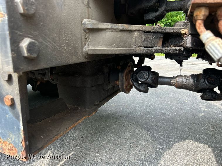 image for item DQ0876 Trackless Vehicles Ltd. MT5T  tool carrier