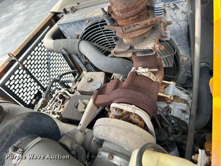 image for item DQ0876 Trackless Vehicles Ltd. MT5T  tool carrier