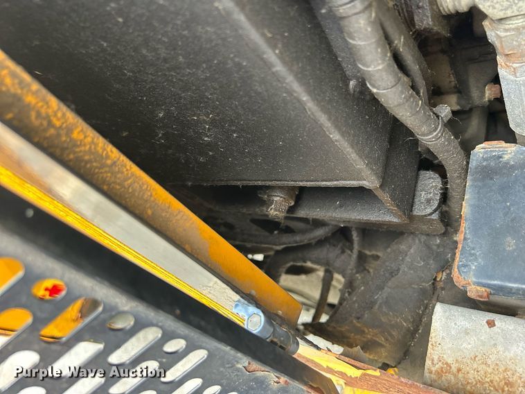 image for item DQ0876 Trackless Vehicles Ltd. MT5T  tool carrier