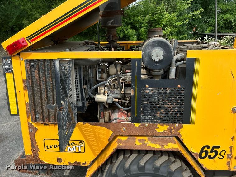 image for item DQ0876 Trackless Vehicles Ltd. MT5T  tool carrier