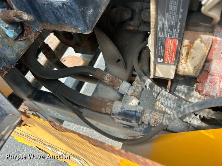 image for item DQ0876 Trackless Vehicles Ltd. MT5T  tool carrier