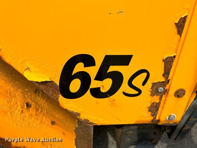 image for item DQ0876 Trackless Vehicles Ltd. MT5T  tool carrier