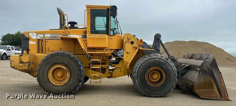 image for item DQ0889 1999 Volvo L150C  wheel loader