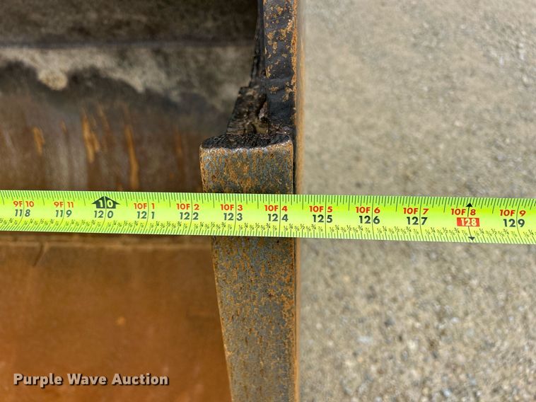 image for item DQ0889 1999 Volvo L150C  wheel loader