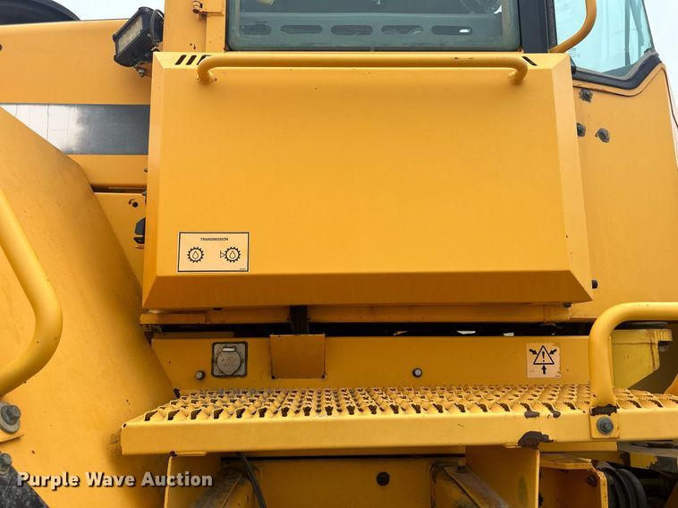 image for item DQ0889 1999 Volvo L150C  wheel loader