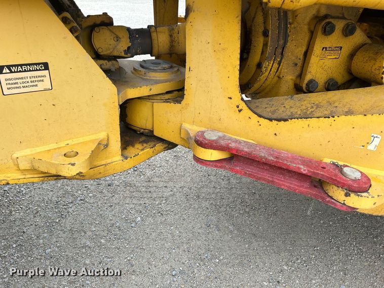 image for item DQ0889 1999 Volvo L150C  wheel loader