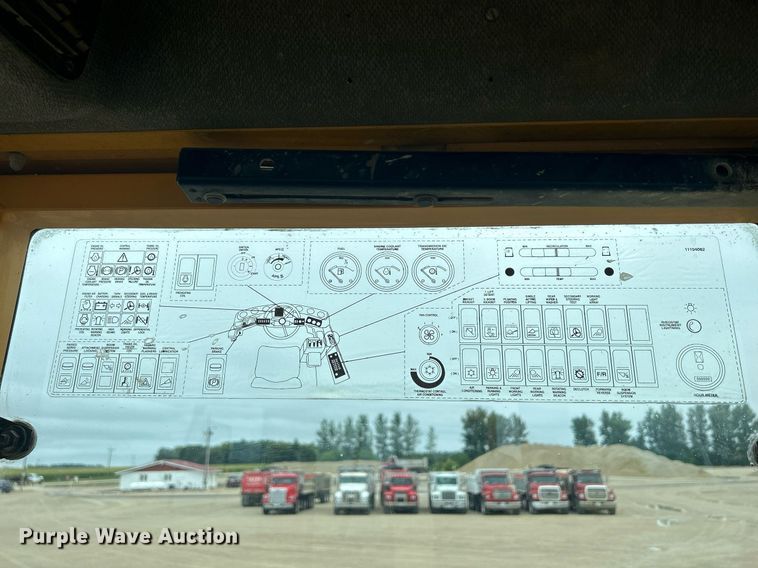 image for item DQ0889 1999 Volvo L150C  wheel loader