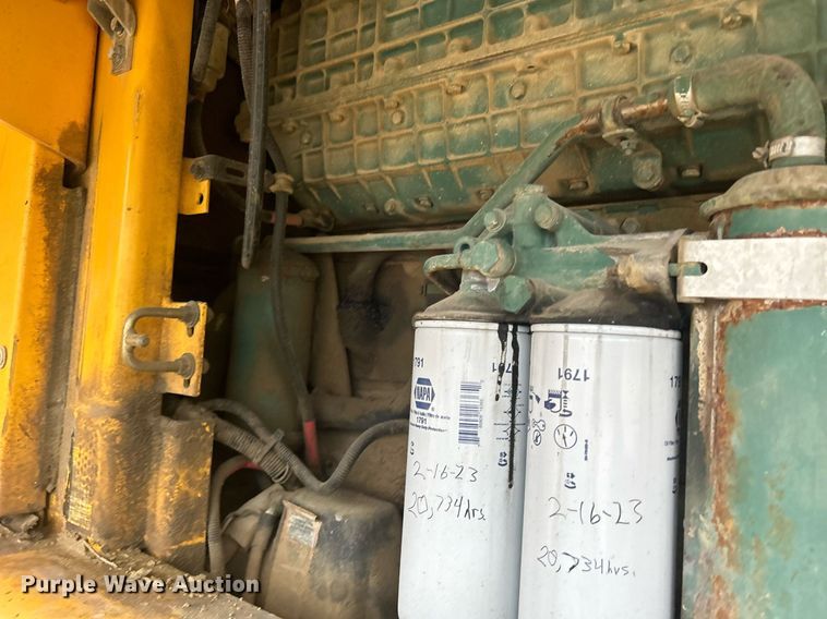 image for item DQ0889 1999 Volvo L150C  wheel loader