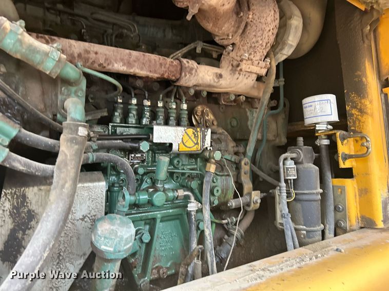 image for item DQ0889 1999 Volvo L150C  wheel loader