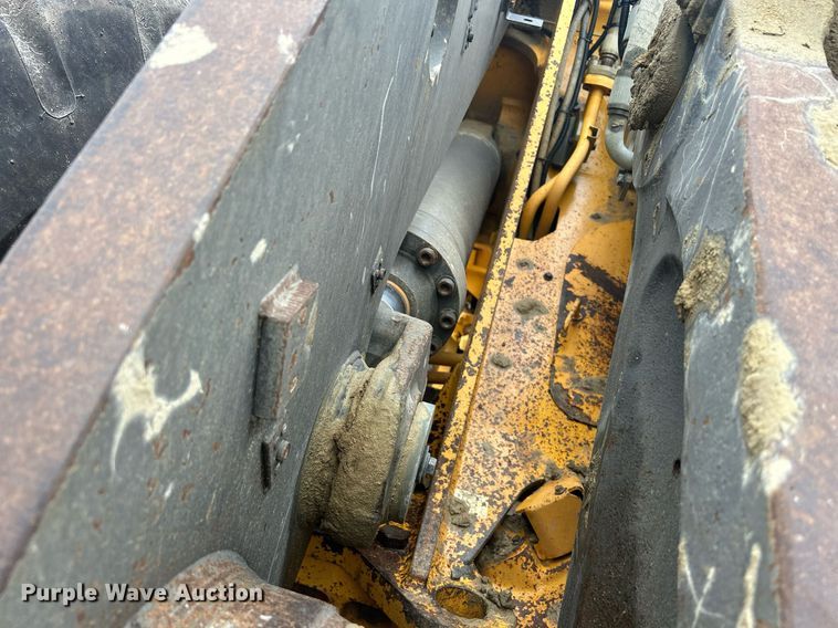 image for item DQ0890 2007 Volvo L180E  wheel loader