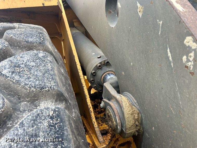 image for item DQ0890 2007 Volvo L180E  wheel loader