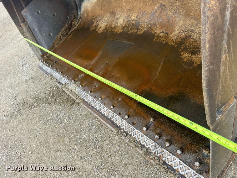 image for item DQ0890 2007 Volvo L180E  wheel loader