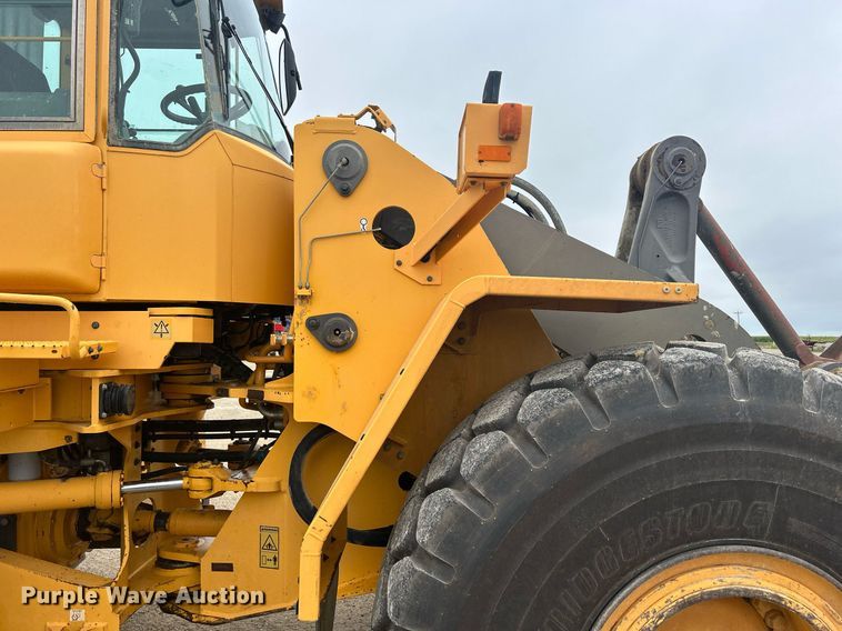 image for item DQ0890 2007 Volvo L180E  wheel loader