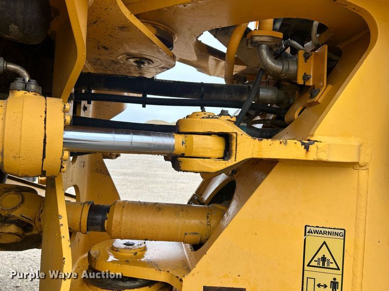 image for item DQ0890 2007 Volvo L180E  wheel loader