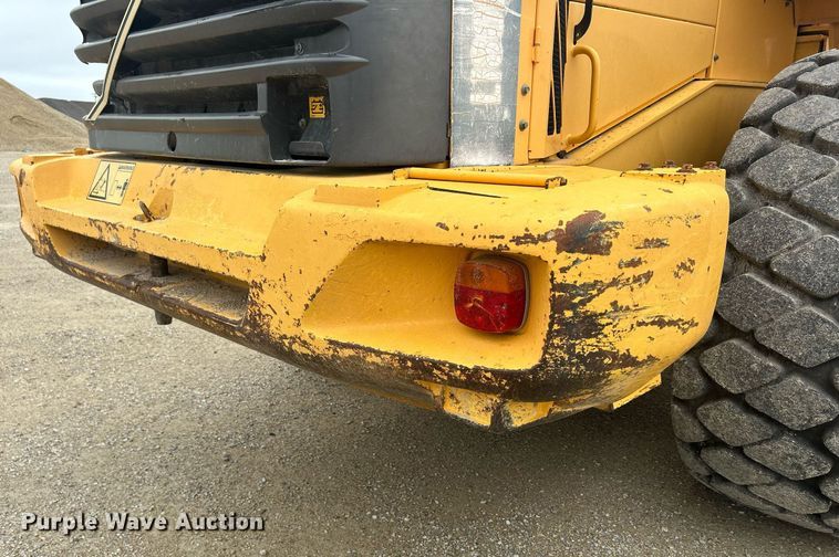 image for item DQ0890 2007 Volvo L180E  wheel loader