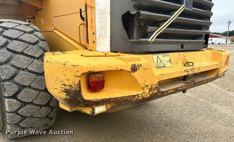 image for item DQ0890 2007 Volvo L180E  wheel loader