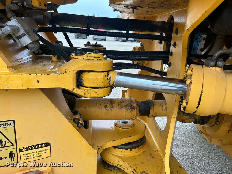 image for item DQ0890 2007 Volvo L180E  wheel loader