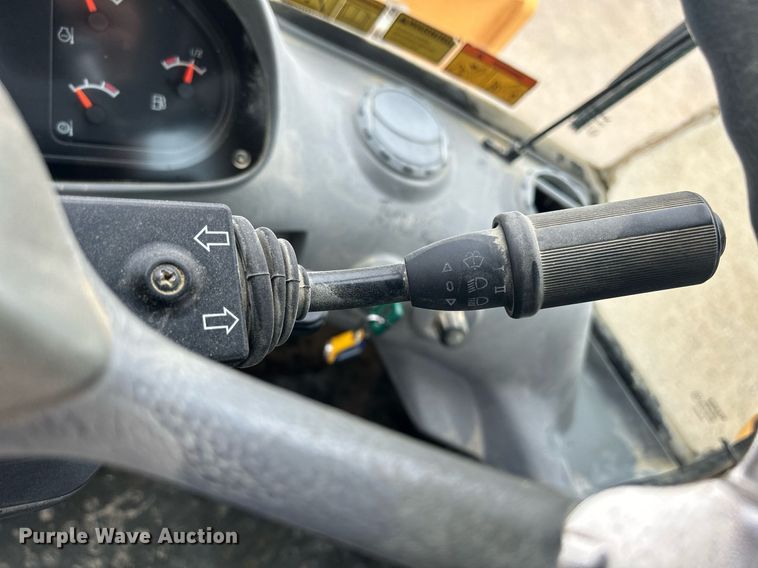 image for item DQ0890 2007 Volvo L180E  wheel loader