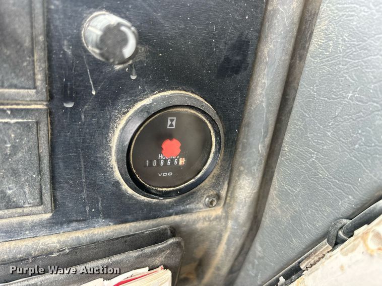 image for item DQ0890 2007 Volvo L180E  wheel loader