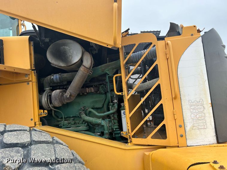 image for item DQ0890 2007 Volvo L180E  wheel loader