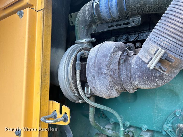 image for item DQ0890 2007 Volvo L180E  wheel loader