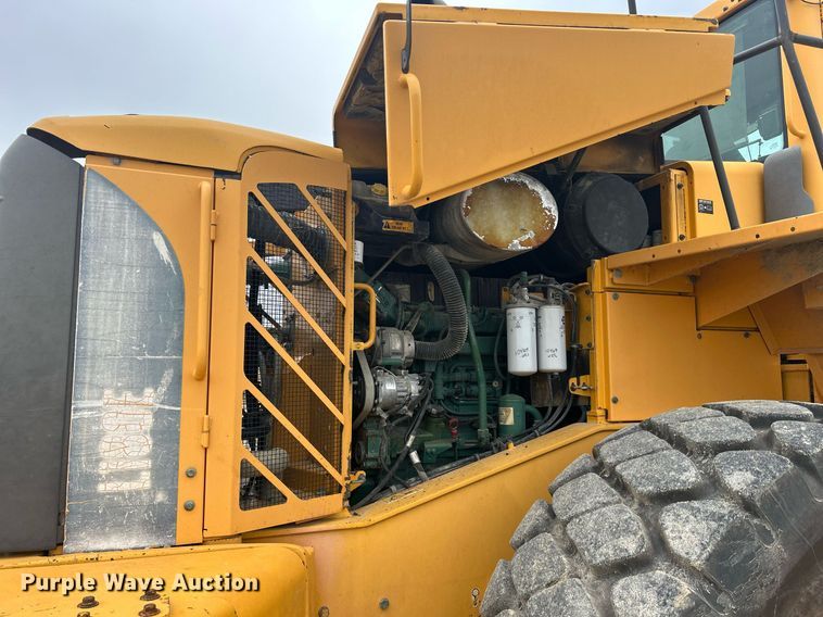 image for item DQ0890 2007 Volvo L180E  wheel loader