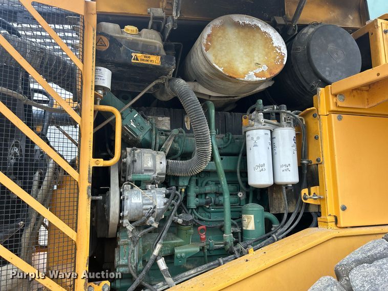 image for item DQ0890 2007 Volvo L180E  wheel loader