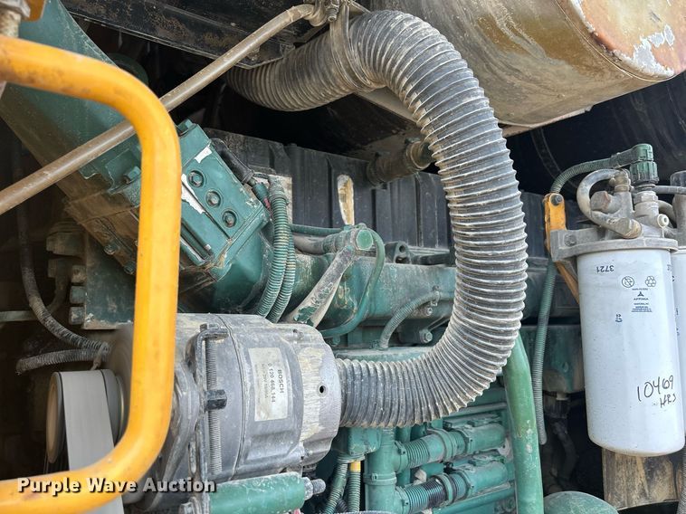 image for item DQ0890 2007 Volvo L180E  wheel loader