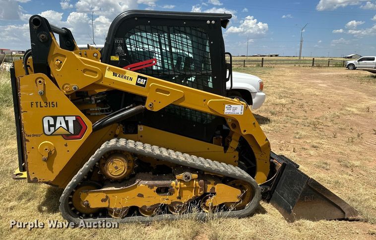 image for item DQ1340 2015 Caterpillar 259D  tracked skid steer loader