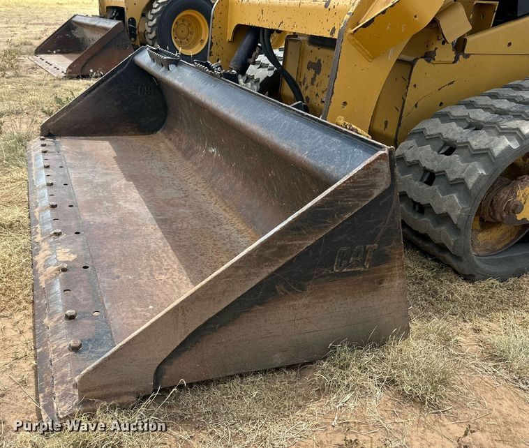 image for item DQ1340 2015 Caterpillar 259D  tracked skid steer loader