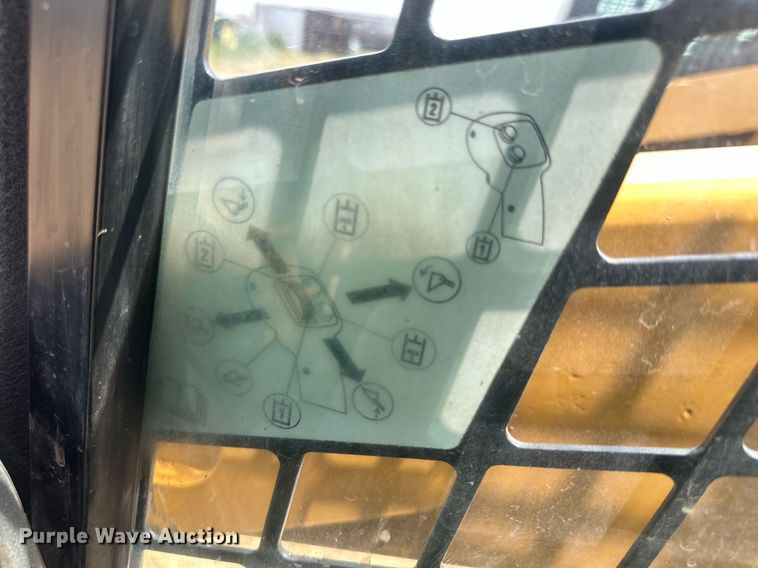 image for item DQ1340 2015 Caterpillar 259D  tracked skid steer loader