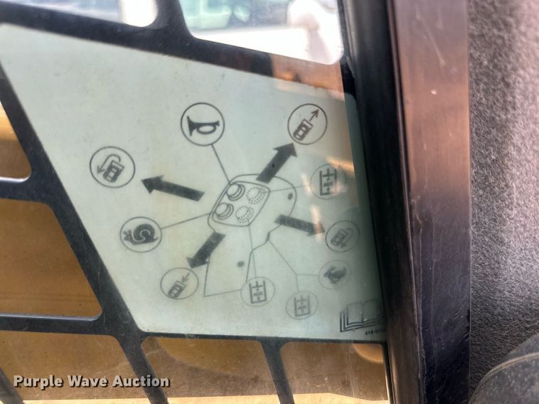 image for item DQ1340 2015 Caterpillar 259D  tracked skid steer loader