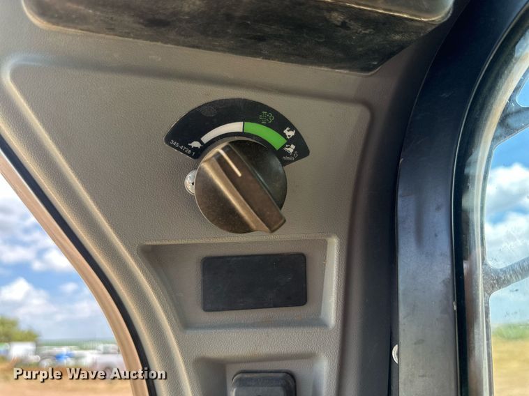 image for item DQ1340 2015 Caterpillar 259D  tracked skid steer loader