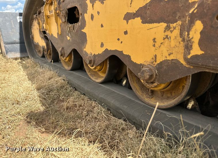 image for item DQ1340 2015 Caterpillar 259D  tracked skid steer loader