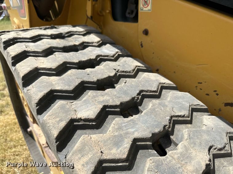 image for item DQ1340 2015 Caterpillar 259D  tracked skid steer loader