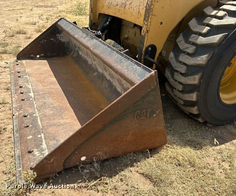 image for item DQ1341 2008 Caterpillar 242B2  skid steer loader