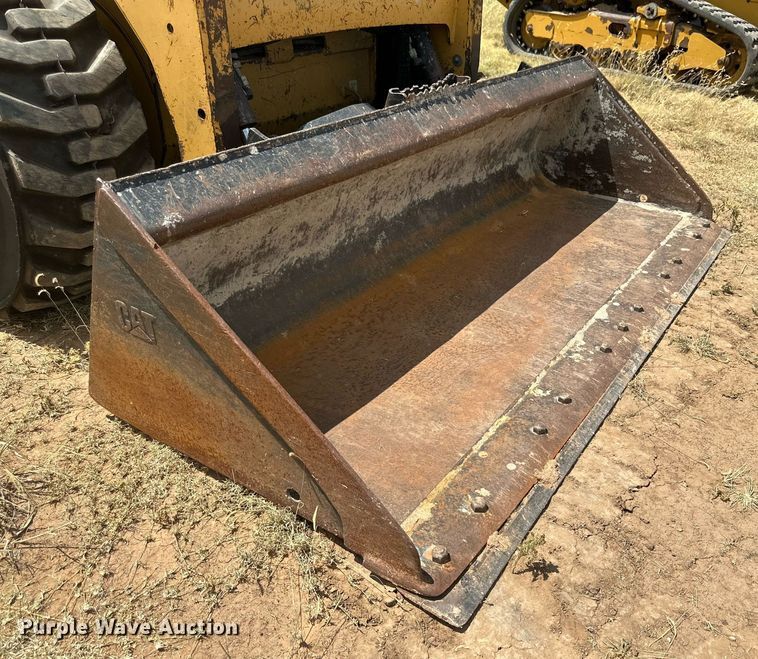 image for item DQ1341 2008 Caterpillar 242B2  skid steer loader