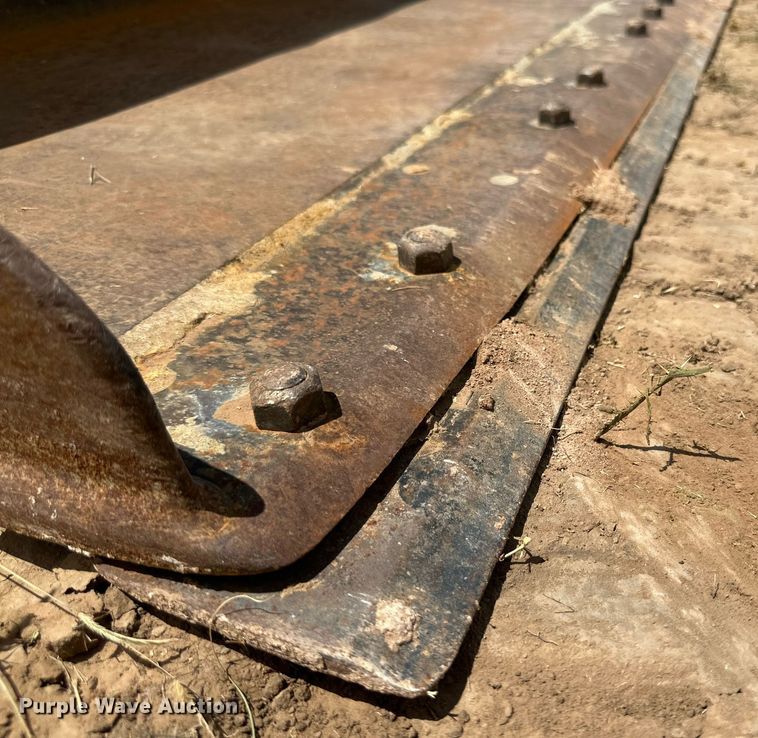 image for item DQ1341 2008 Caterpillar 242B2  skid steer loader