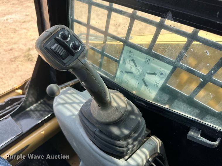 image for item DQ1341 2008 Caterpillar 242B2  skid steer loader