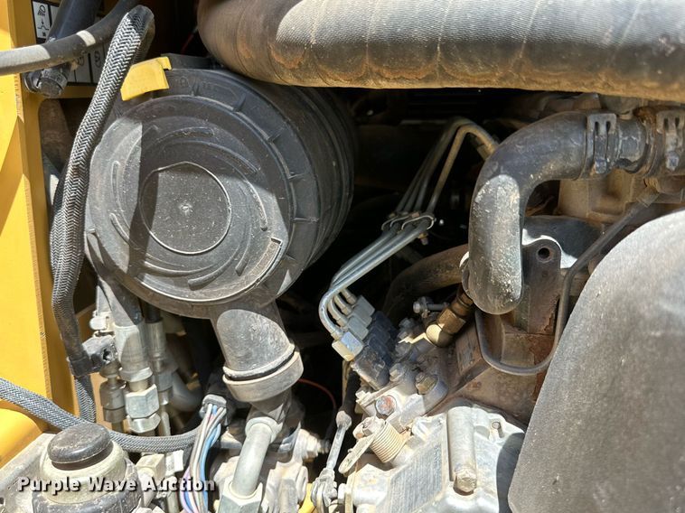 image for item DQ1341 2008 Caterpillar 242B2  skid steer loader