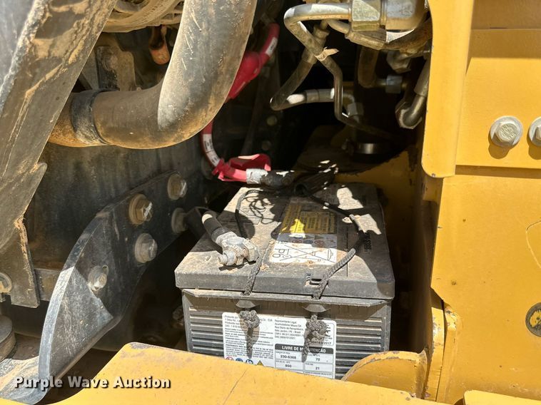 image for item DQ1341 2008 Caterpillar 242B2  skid steer loader