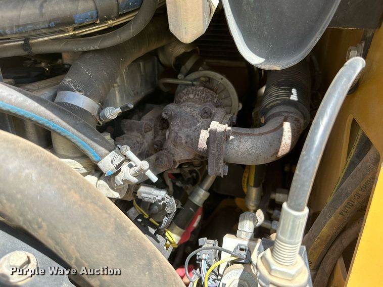 image for item DQ1341 2008 Caterpillar 242B2  skid steer loader