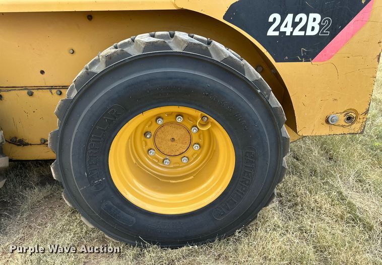 image for item DQ1341 2008 Caterpillar 242B2  skid steer loader