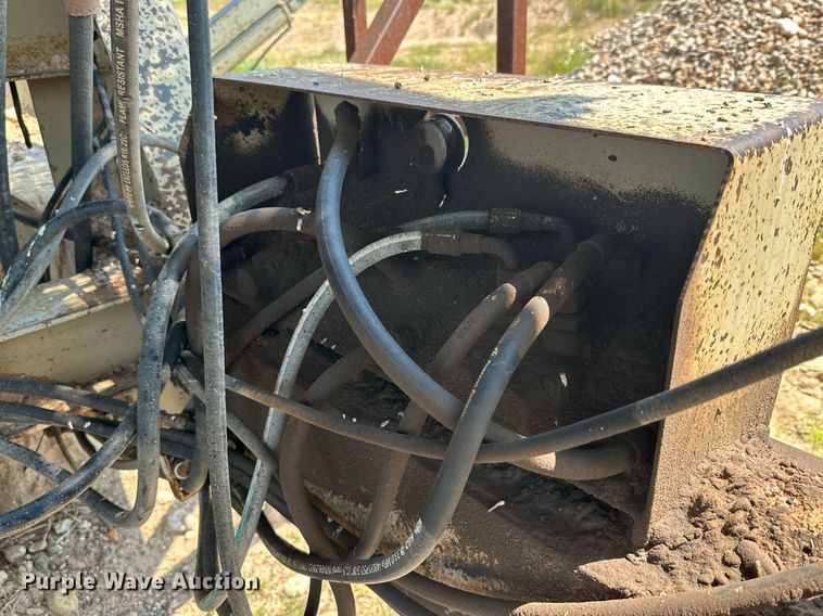 image for item DQ1367 Astec 2512 KT  screening plant