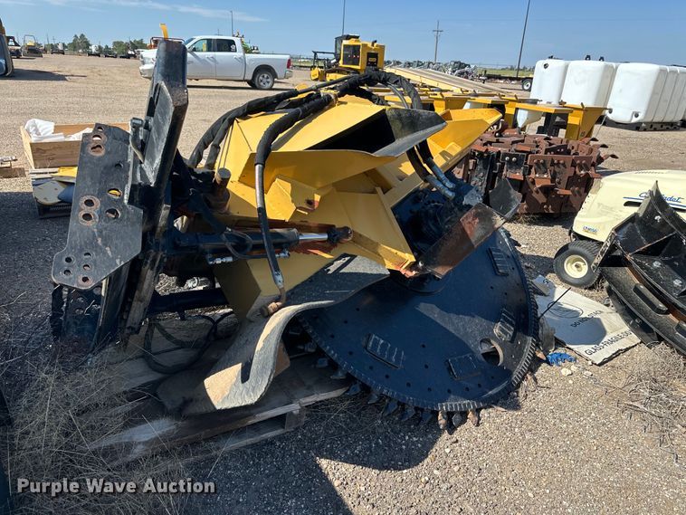 image for item DQ1368 2009 Vermeer RTX750  trencher