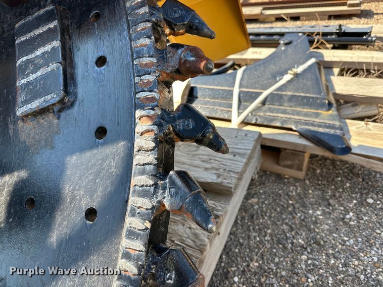 image for item DQ1368 2009 Vermeer RTX750  trencher