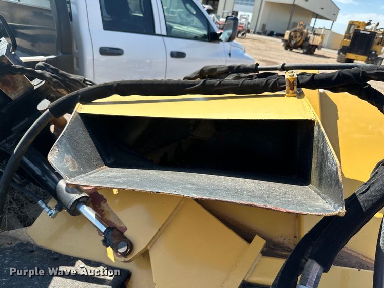 image for item DQ1368 2009 Vermeer RTX750  trencher