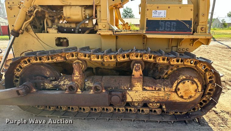 image for item DQ1371 1984 Caterpillar D6D  dozer